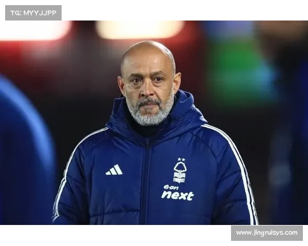 英超俱乐部老板揭秘：如何打造成功的球队与商业帝国